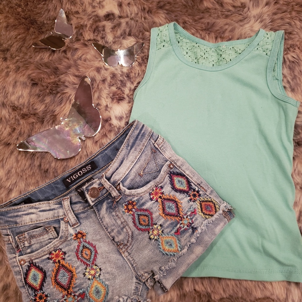 2 piece Girl's Tank and Tribal Print shorts